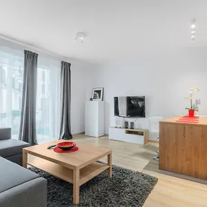  Apartment Homely Place Blisko Starego Rynku - Parking Poland