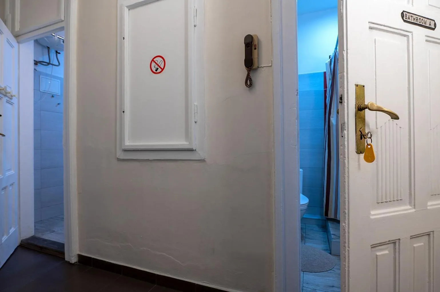Trzy Kafki Private Rooms Krakow Hostel