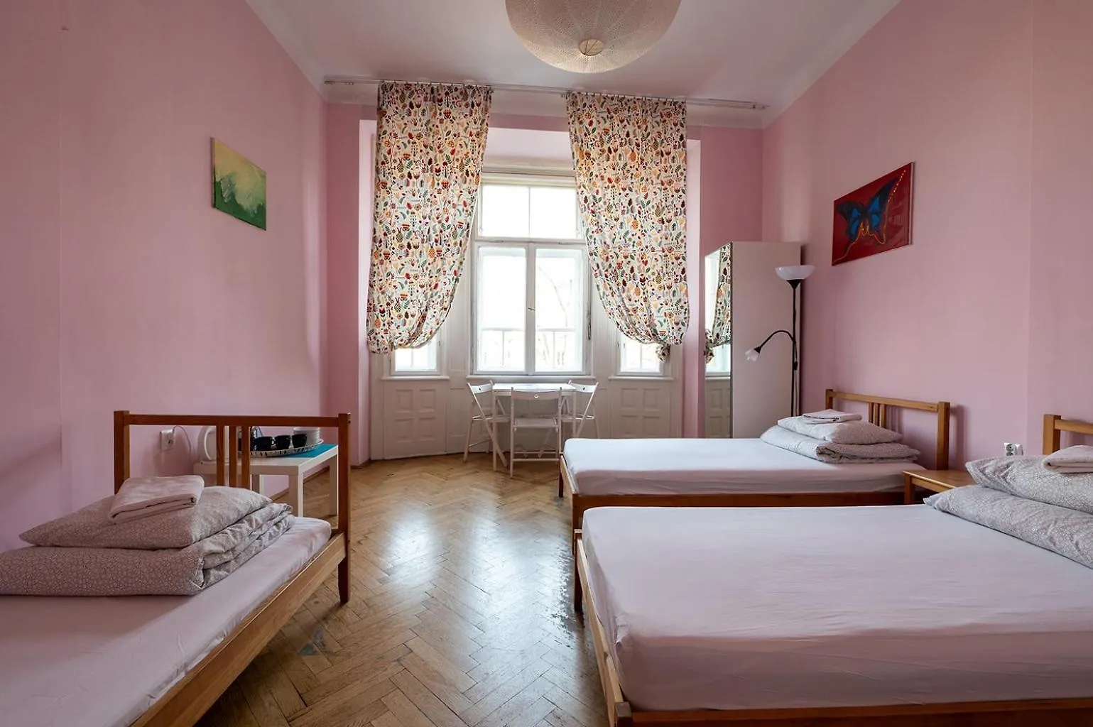 Hostel Trzy Kafki Private Rooms Krakow