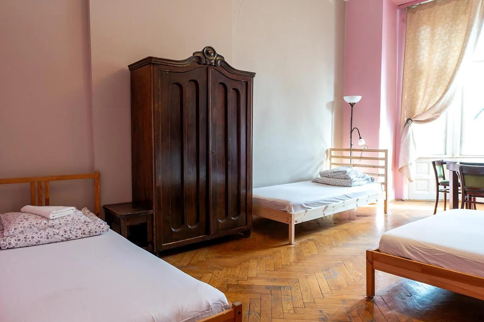 Hostel Trzy Kafki Private Rooms Krakow