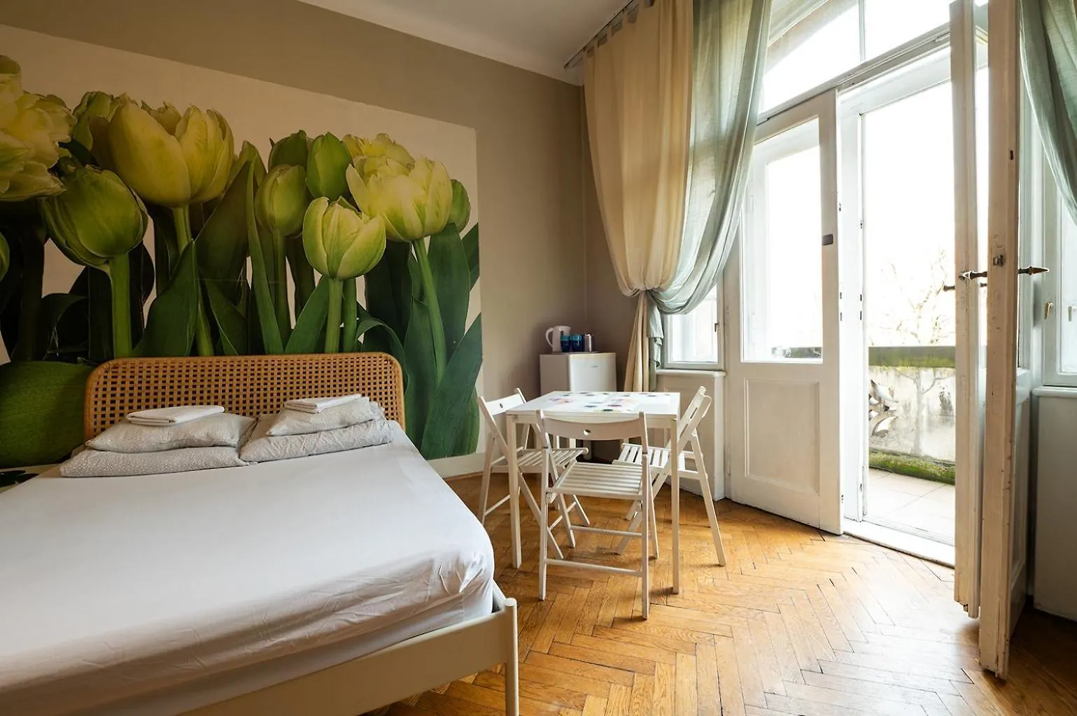 Trzy Kafki Private Rooms Krakow Poland